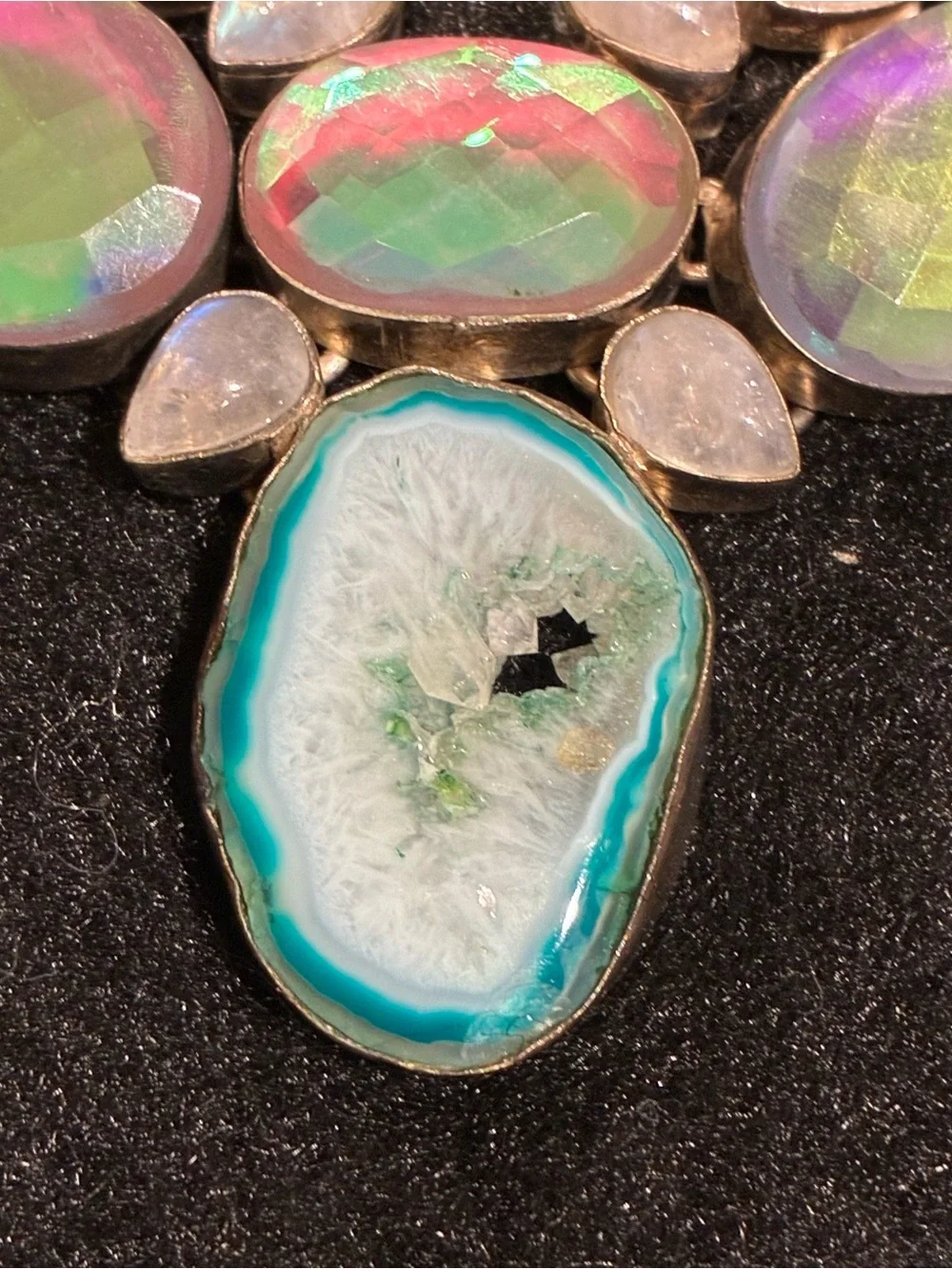N/A bold iridescent